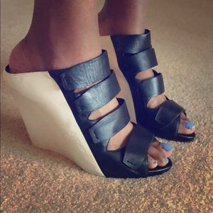 Jessica Simpson two toned wedge heels